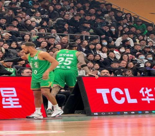 卡莱斯,佩雷斯,胡安米领阵,开云体育,开云体育官网,开云体育app,开云体育平台,KAIYUN,SPORTS,kaiyun登录入口